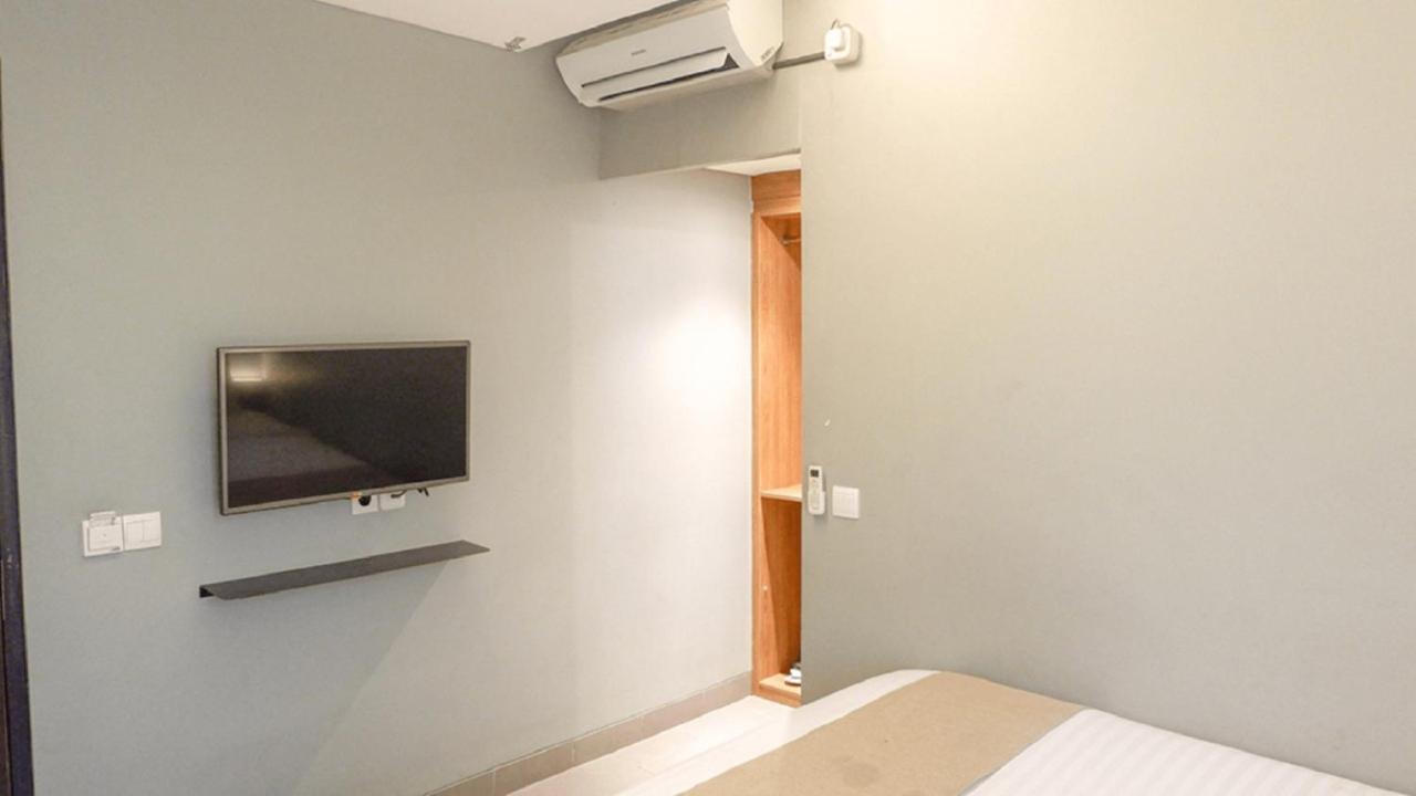 Triple Seven Bed & Breakfast Bandung Exterior photo