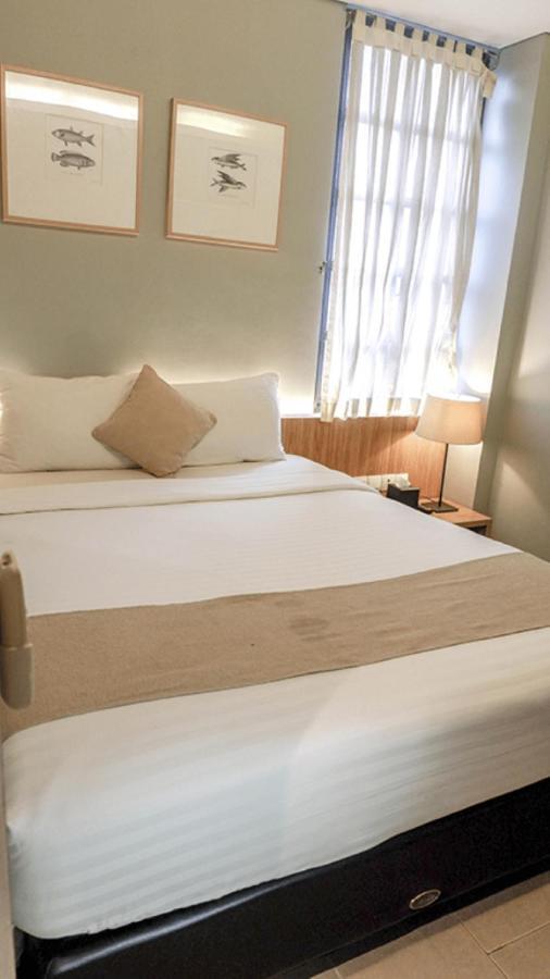 Triple Seven Bed & Breakfast Bandung Exterior photo