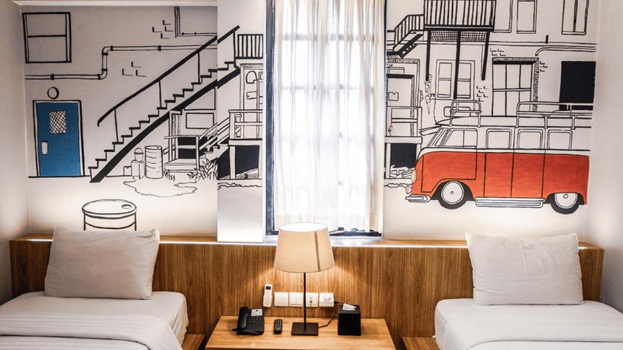 Triple Seven Bed & Breakfast Bandung Exterior photo